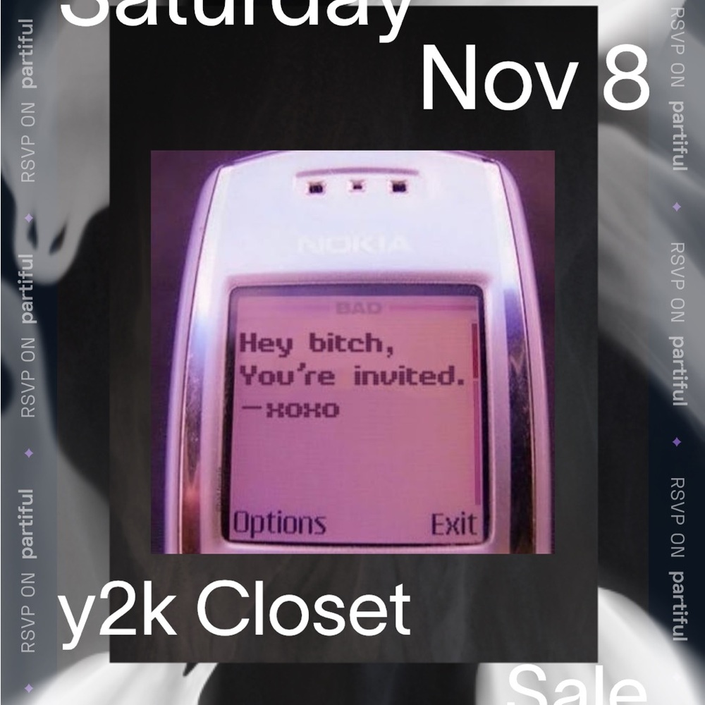Nokia Silver Cell Phone with Display Message